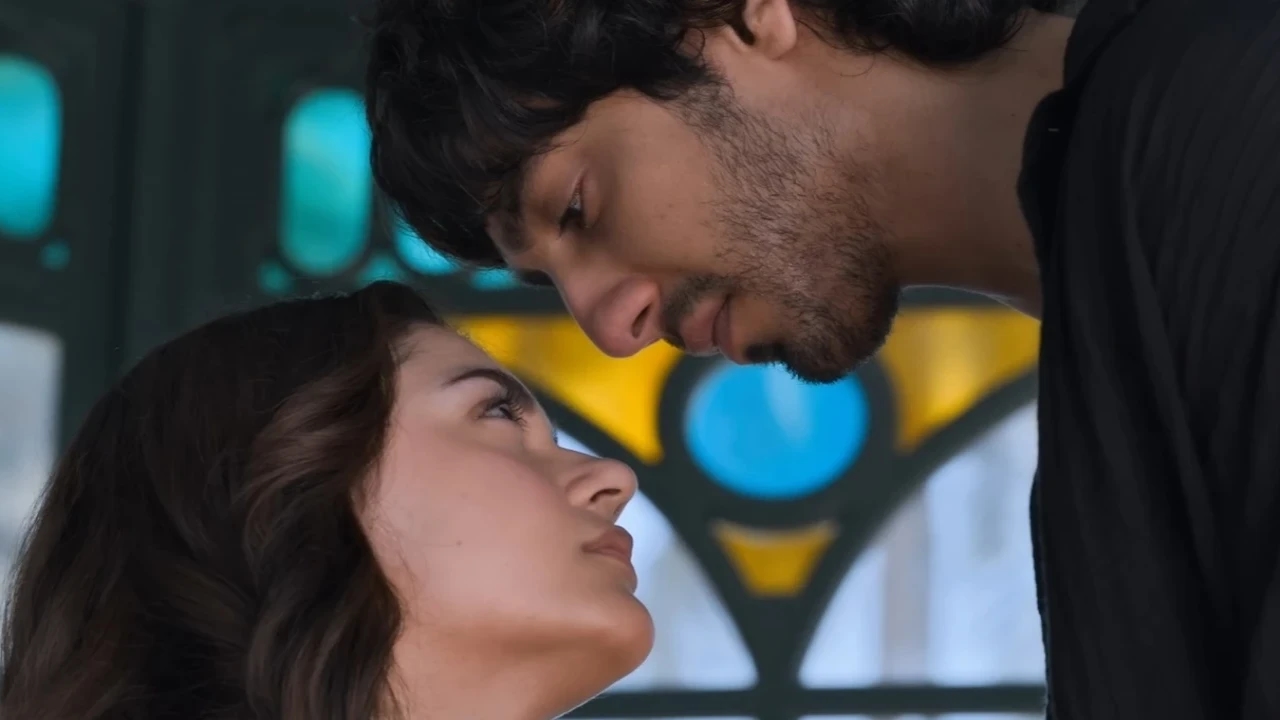 Box Office: Saiyaara Emerges a BLOCKBUSTER, Set for Strong Growth on Day Two