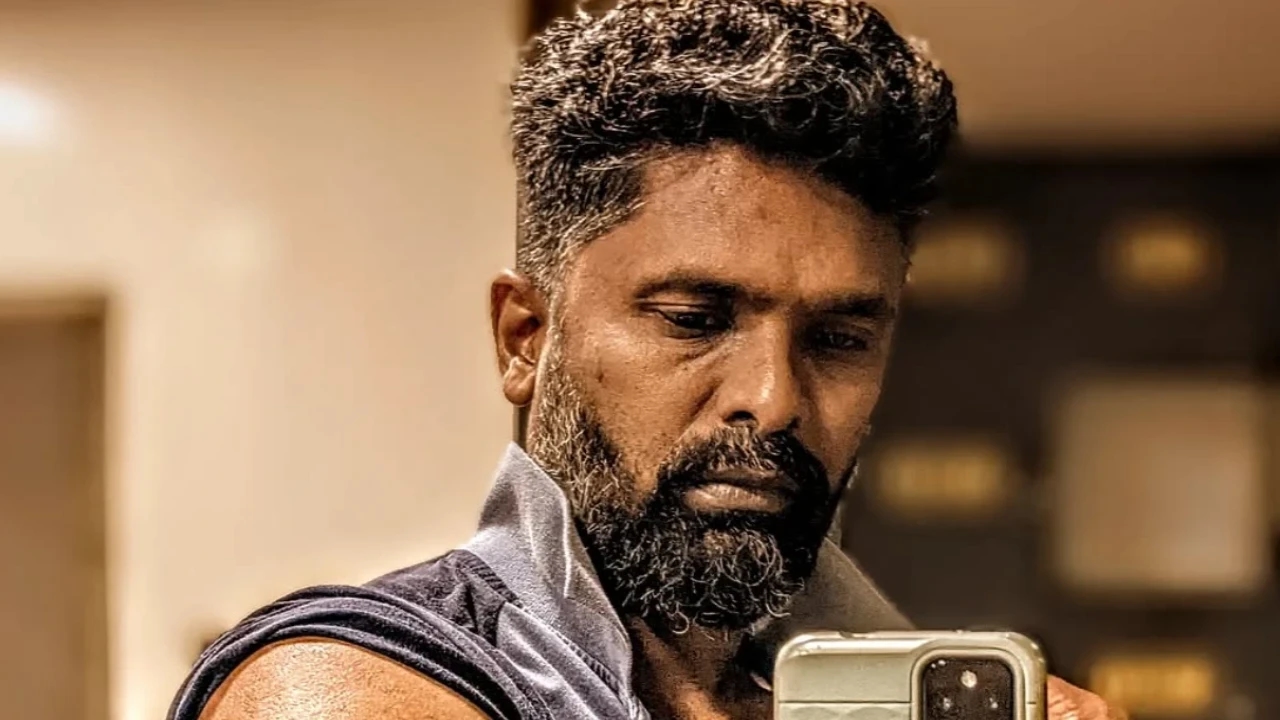 Meiyazhagan director Prem Kumar calls out movie reviewers, highlights 'big problem of negative reviews'