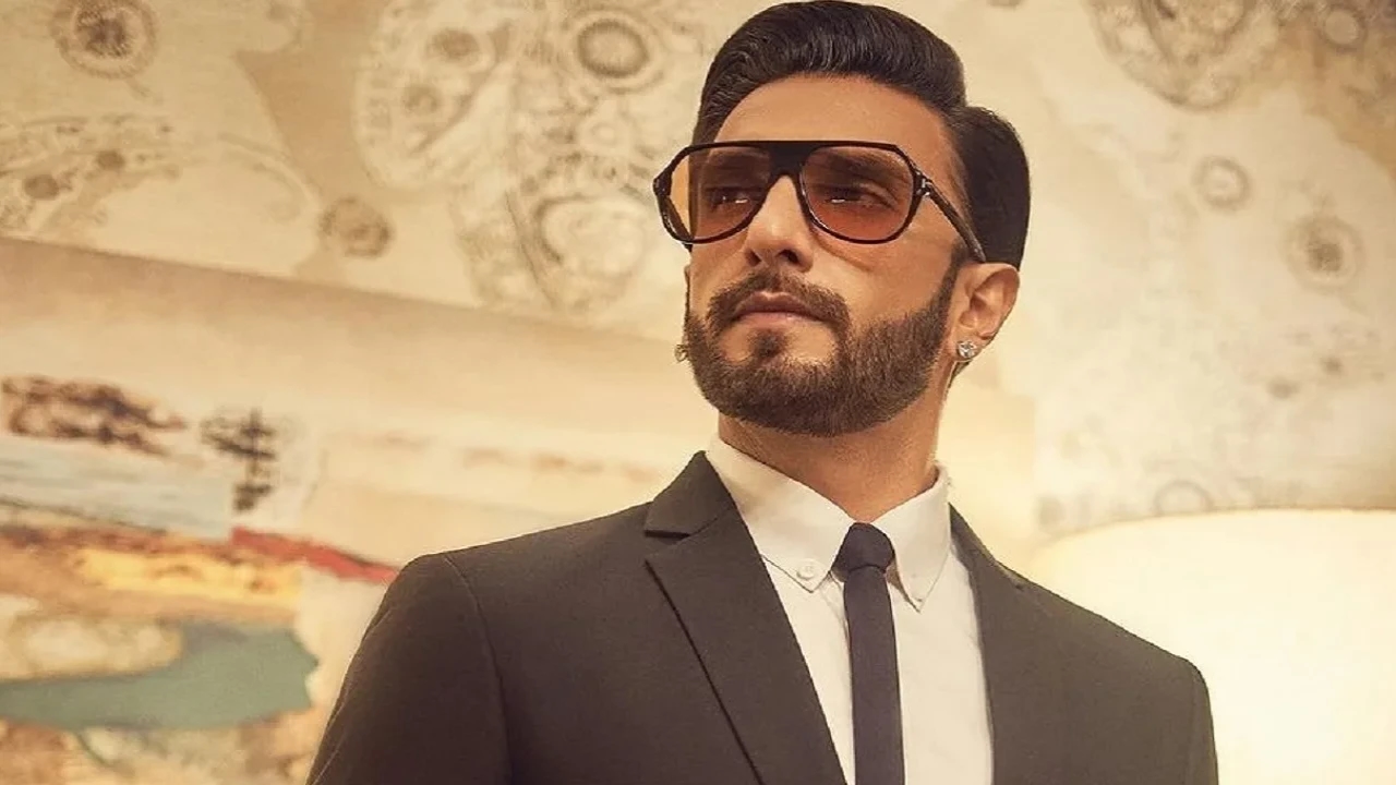 EXCLUSIVE: Ranveer Singh and Amit Ravindranath Sharma in early talks for a time travel film with Dinesh Vijan