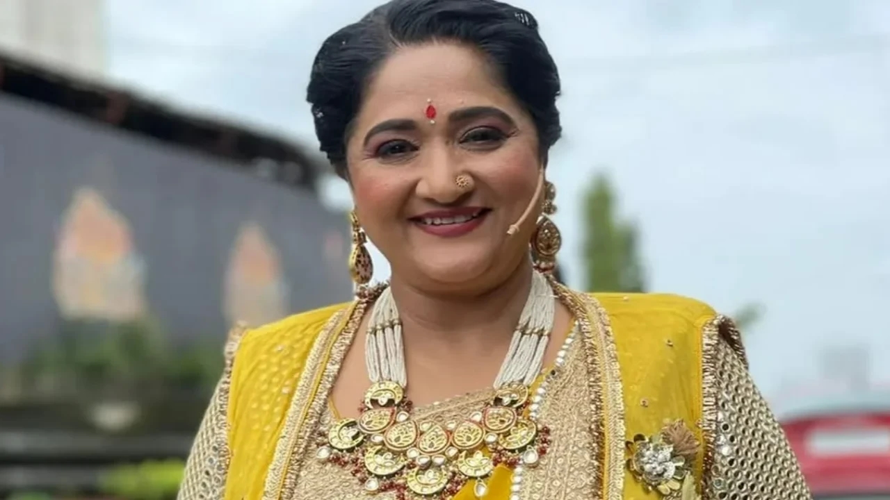 Inside Anupamaa actress Alpana Buch's Mumbai home, which is a tapestry of Indian culture- EXCLUSIVE VIDEO