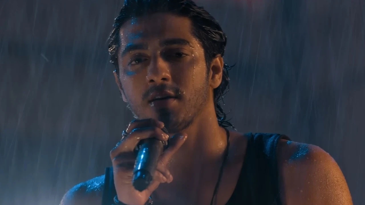 Box Office: Saiyaara records UNBELIEVABLE collections on 2nd Saturday; Ahaan Panday and Aneet Padda starrer nets Rs 27 crore on Day 9