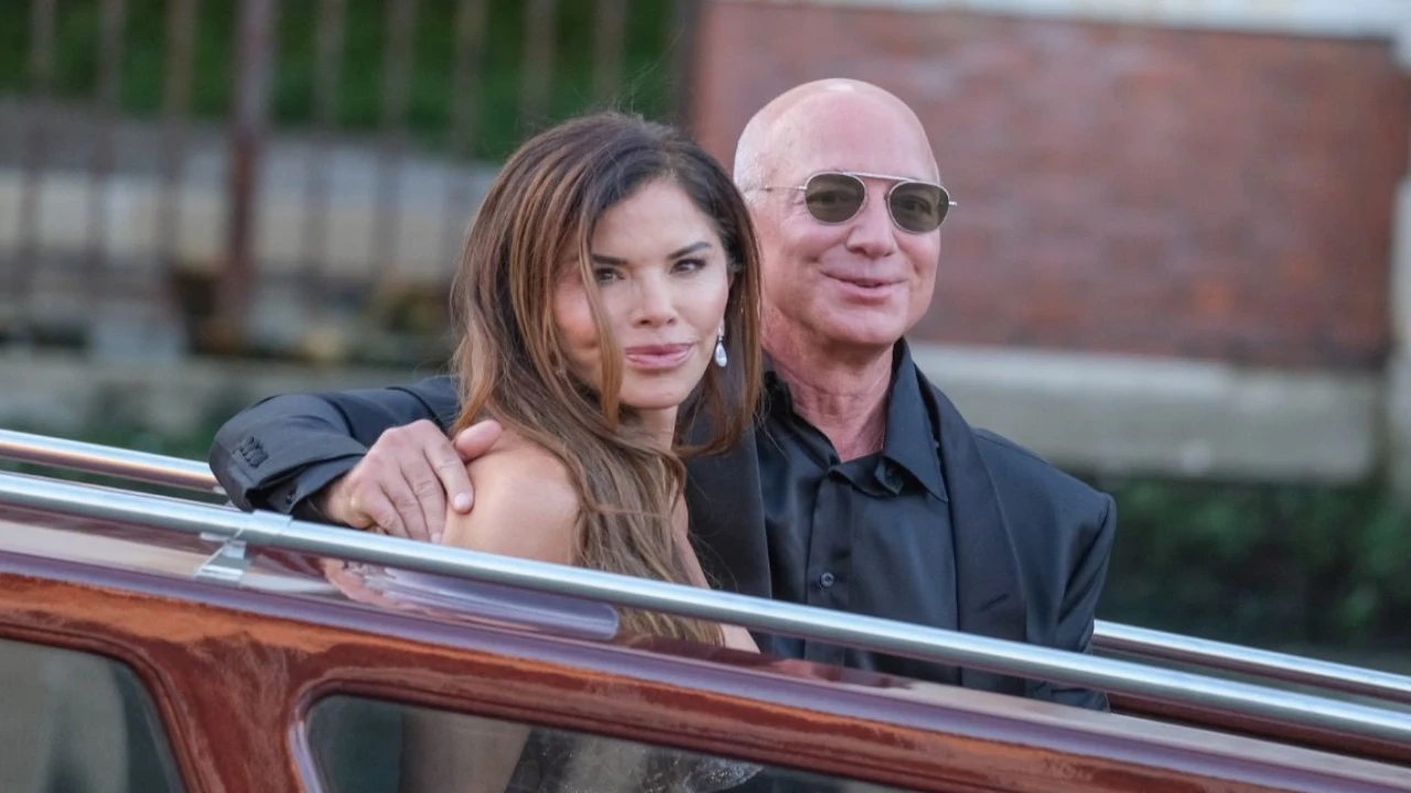 Did Lauren Sanchez-Jeff Bezos Make Guests Sign NDAs for 50 Million USD Wedding? Sara Foster Spills Beans