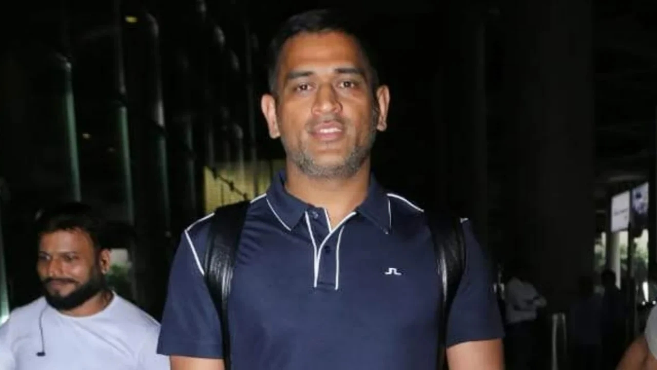 MS Dhoni's 27-year-old fan, who broke security to meet him, passed away in tragic accident in Gujarat