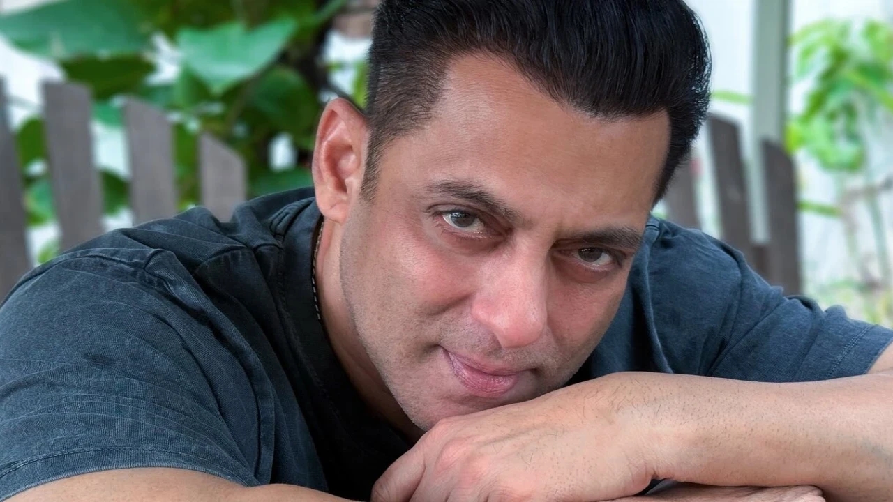 EXCLUSIVE: Salman Khan in advanced talks with Mahesh Narayanan for a period thriller