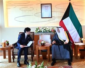 سمو ولي العهد يستقبل المدير التمثيلي ومدير العمليات الرئيس التنفيذي لشركة هاكوهودو اليابانية