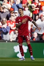 الهلال السعودي يتوصل لاتفاق لضم نجم ليفربول