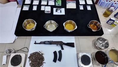 «مكافحة المخدرات» تضبط شخصًا من أرباب السوابق بتهمة تصنيع وترويج مادة الشبو