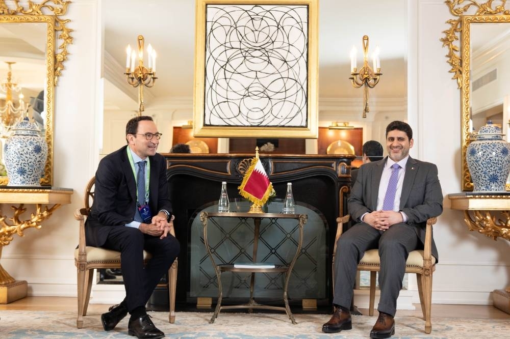 QCB governor meets executives from several global companies
