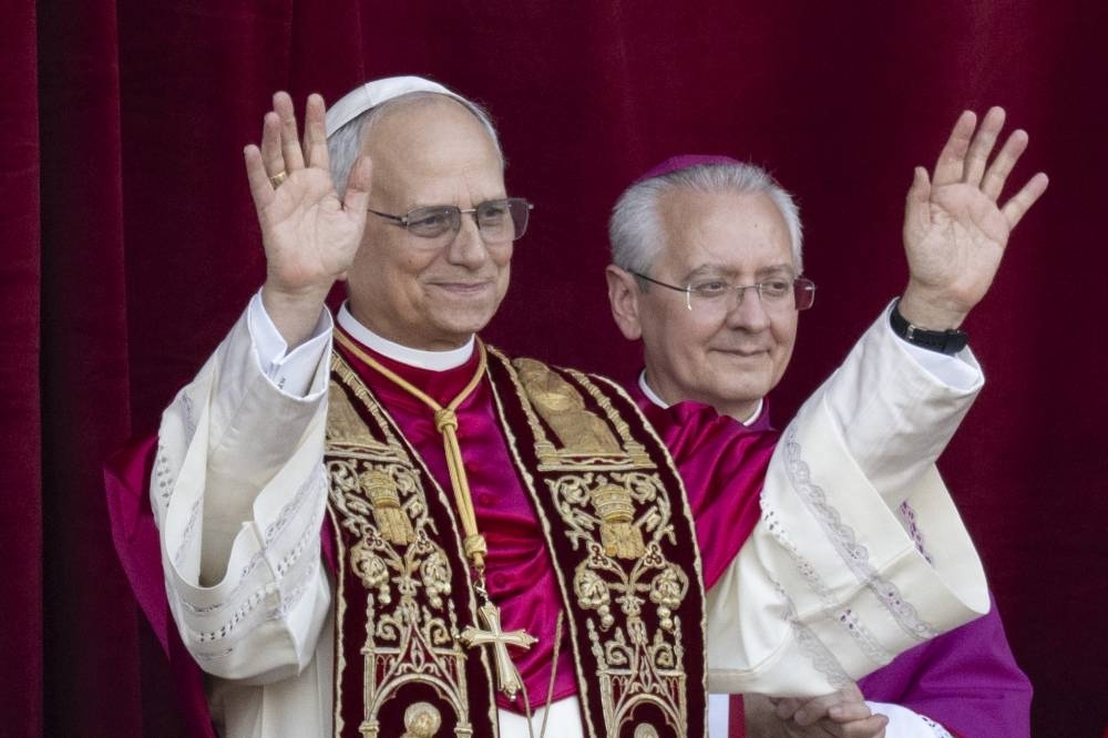 Chicago Cardinal Robert Prevost becomes first US pope