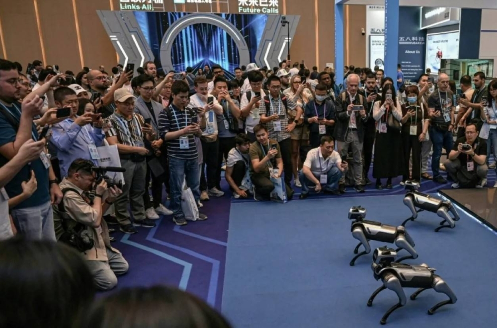 China's humanoid robots will not replace humans