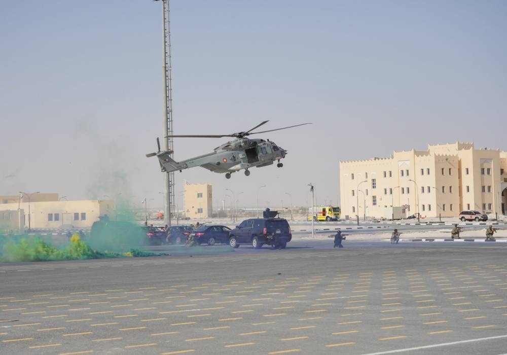Amiri Guard celebrates graduation of joint security and protection courses