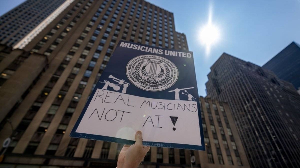 US labour unions scramble to contain AI disruption, threats