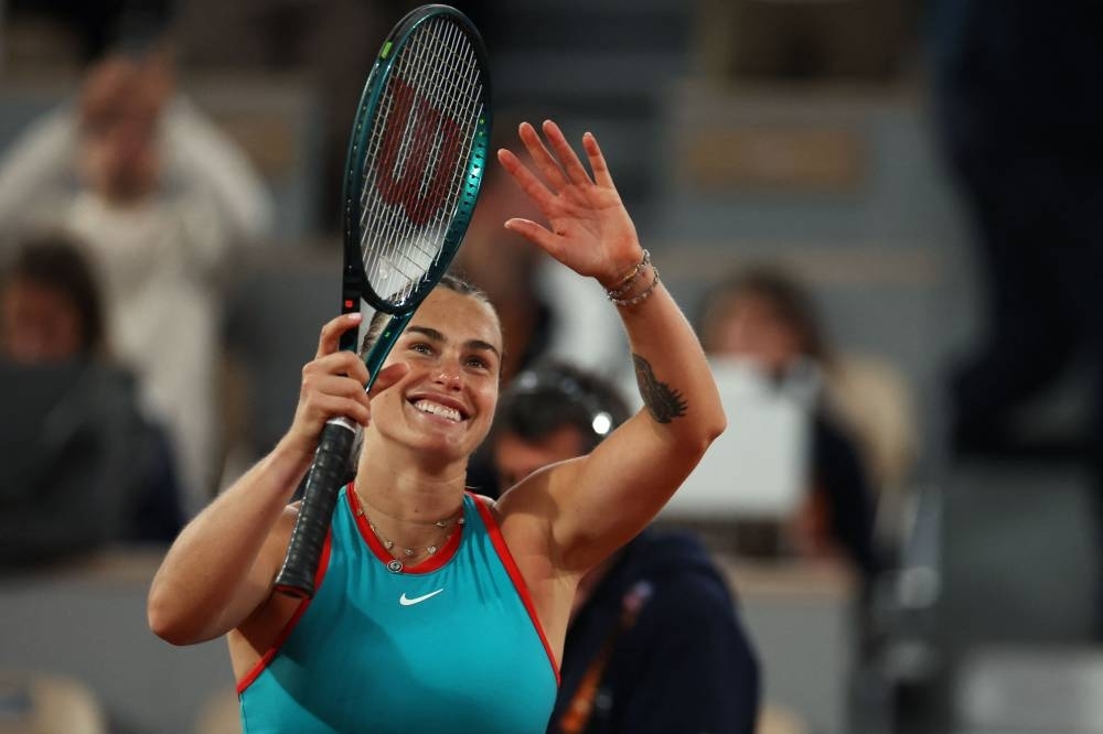Sabalenka ends Swiatek's reign; Gauff stops Boisson