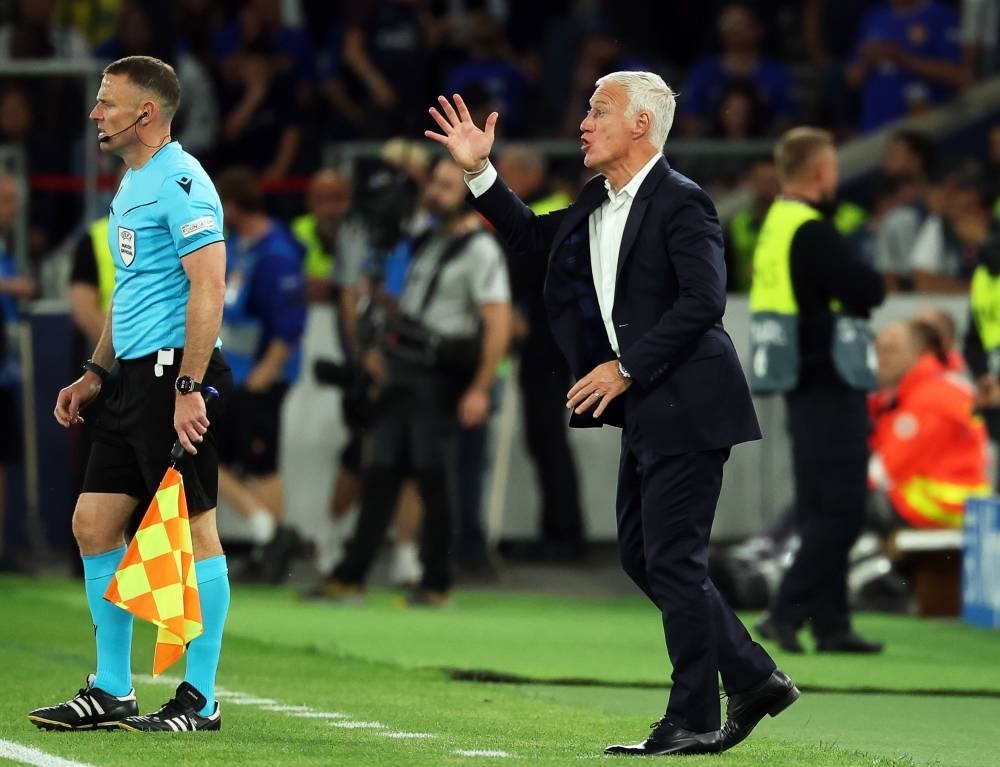 Deschamps: Changes allow France to stake claim for World Cup spot