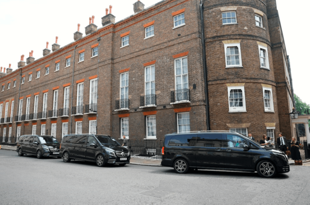 US, Chinese officials meet in London for pivotal trade talks