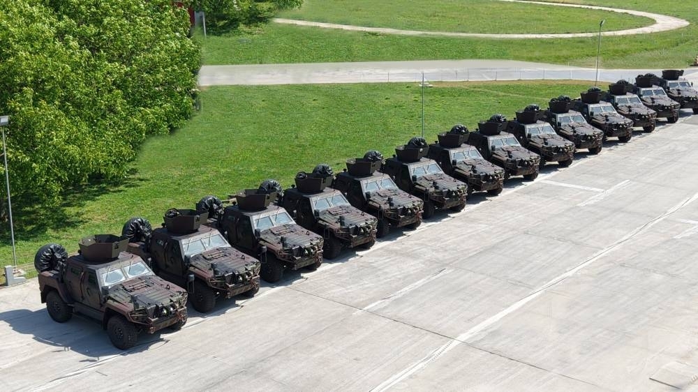 Turkish Otokar makes 1st shipment of armoured vehicles to Romania
