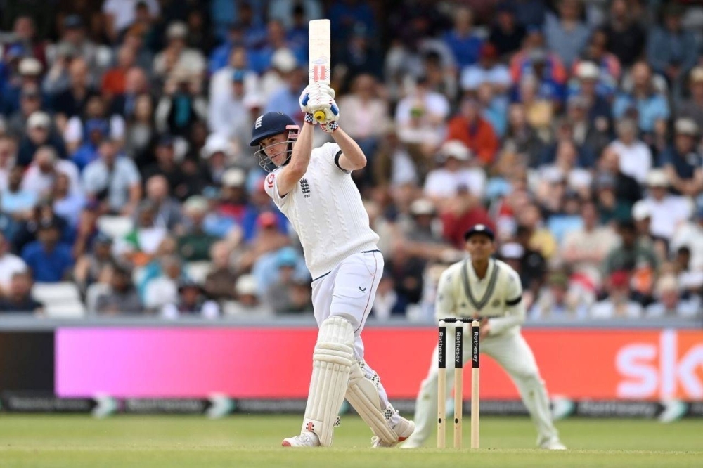 Stokes strikes after Brook 99 as Leeds Test tightly poised