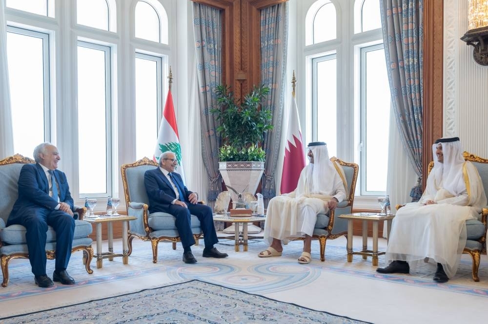 Amir, Lebanese PM discuss ways to promote ties