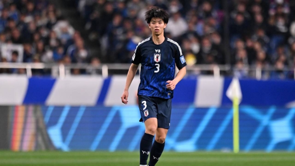 Tottenham to sign Japan defender Takai from Kawasaki