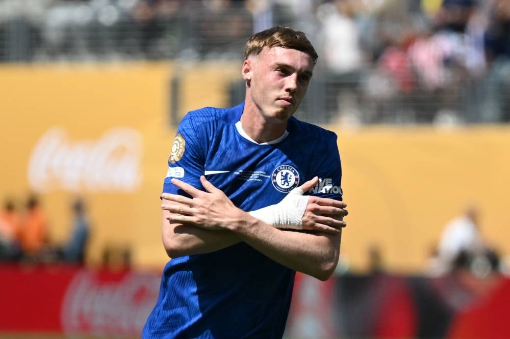 Chelsea's Palmer receives hero's welcome in St Kitts