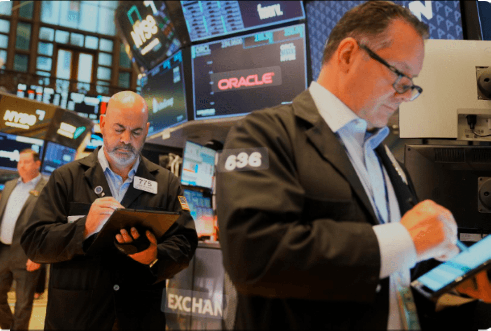 Wall Street hangs near all-time high as PepsiCo, United Airlines stocks soar