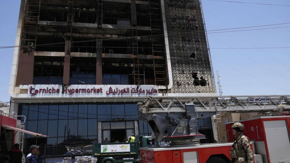Death toll in Iraqi mall blaze rises to 61