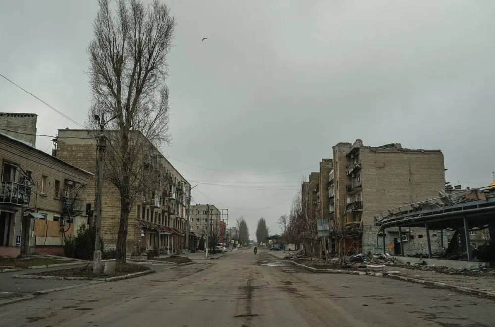Russians attempt to encircle Pokrovsk in eastern Ukraine