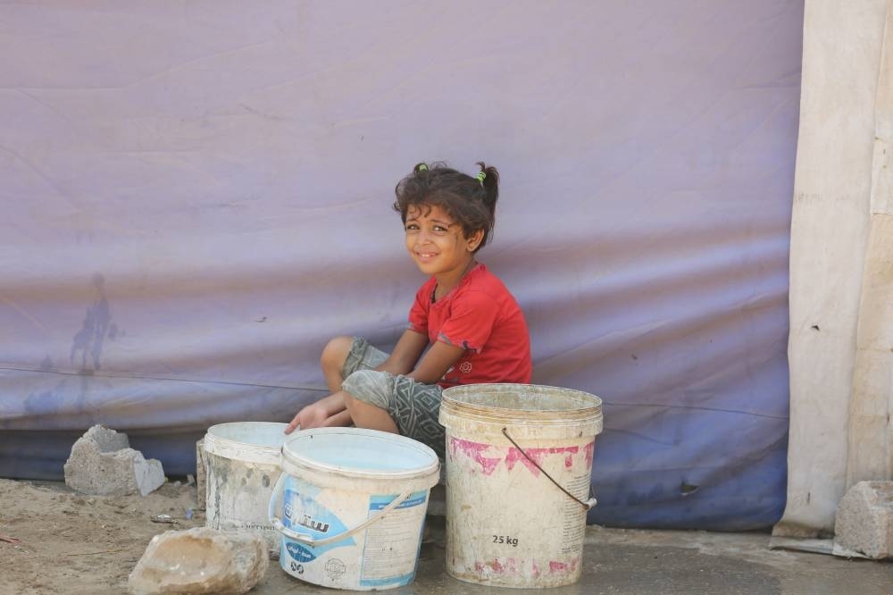 Hundreds of Gaza children to be brought to UK for treatment