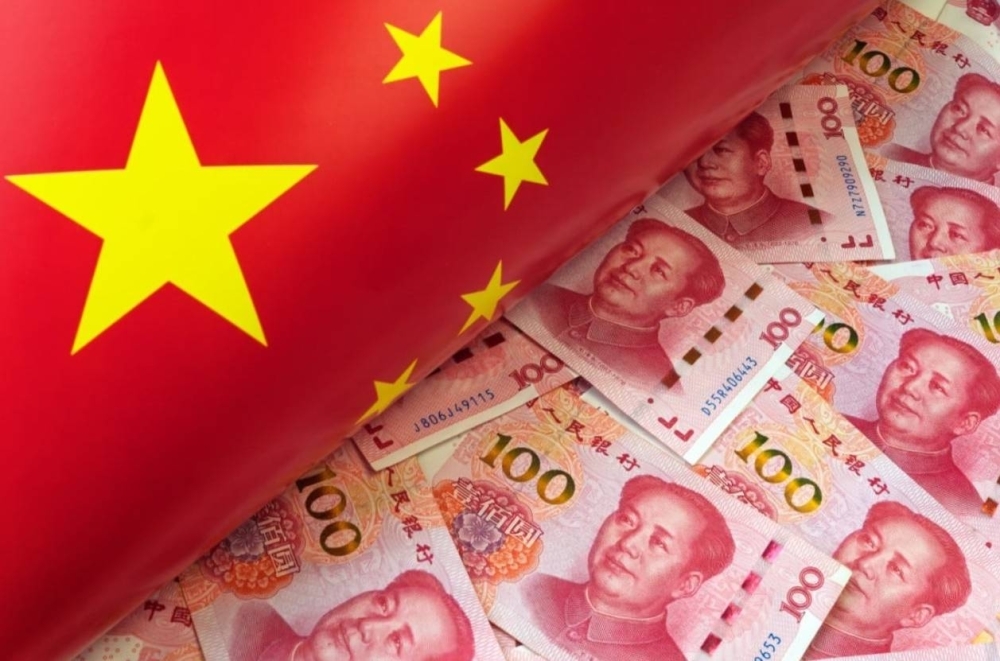 China eyes bigger global role for yuan as United States dollar stability questioned