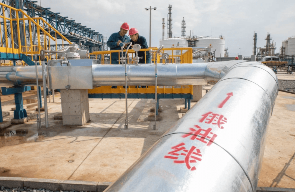 Trump tariff threats loom over China's Russian oil purchases, following his move on India