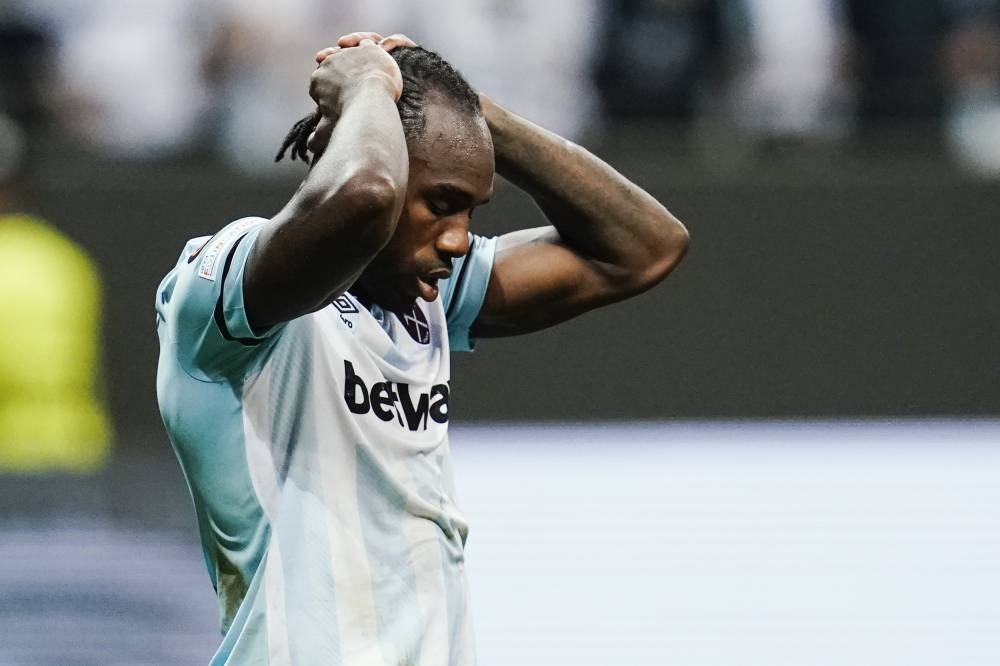 Antonio a free agent after West Ham decide against offering new deal
