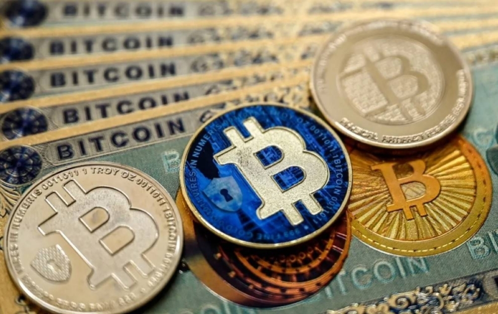 Bitcoin soars to a new record, breaking above $124,000