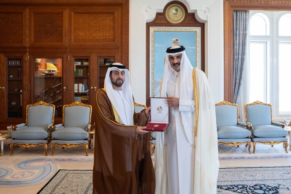 Amir grants Al Wajbah Decoration to UAE ambassador