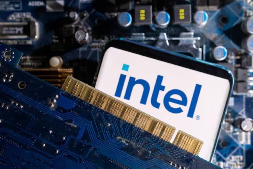 Trump administration in talks to take 10 percent stake in Intel: Report