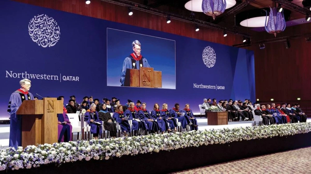 جامعة نورثويسترن تحتفي بتخريج 118 طالبًا وطالبة