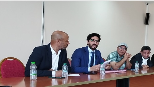 رئيس جماعة بوزنيقة يدعو مكونات المجلس الى تضافر الجهود لتجاوز "أزمة النفايات" بعيدا عن التجاذبات