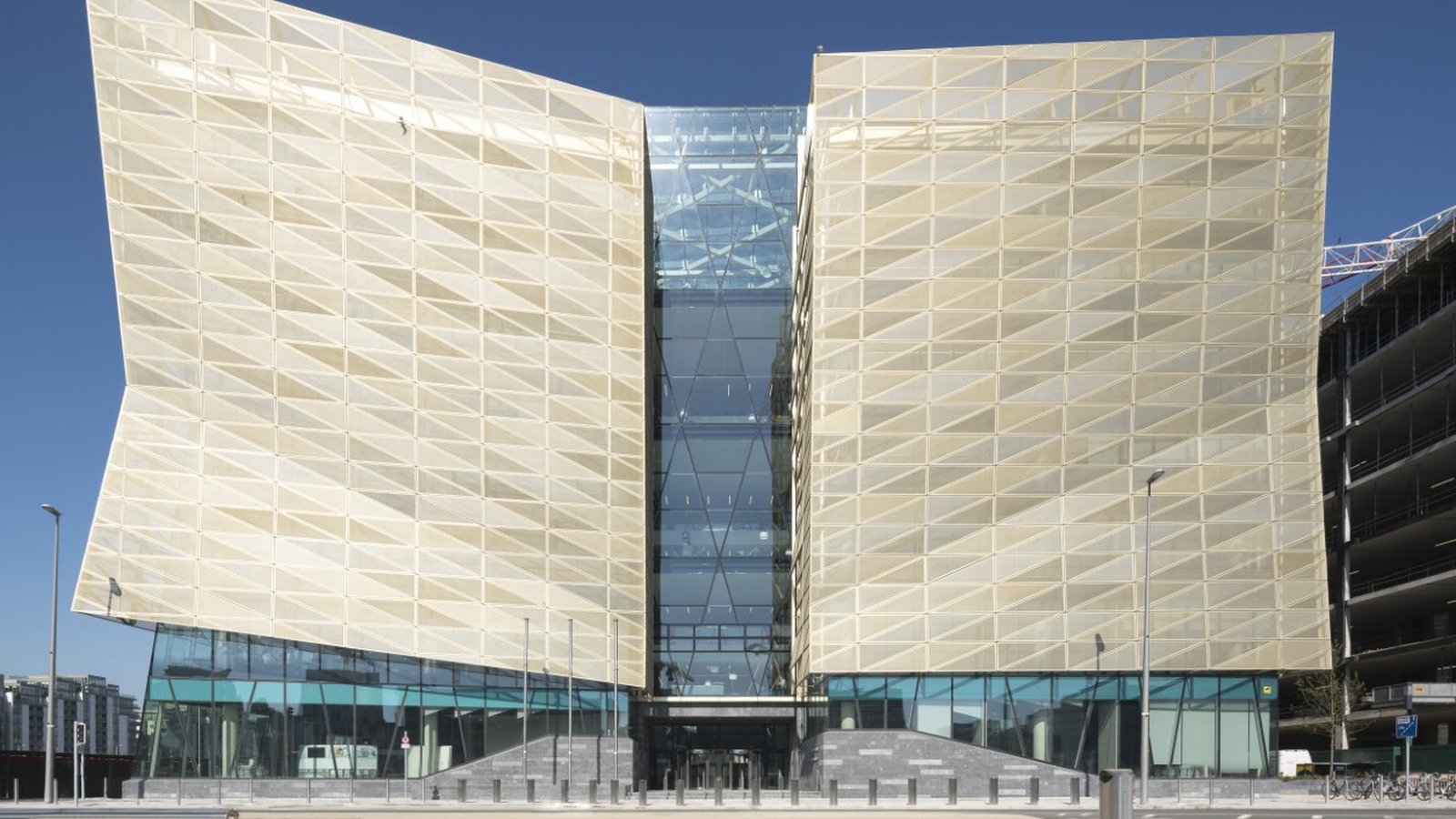 Losses at the Central Bank last year increased six fold to €795m