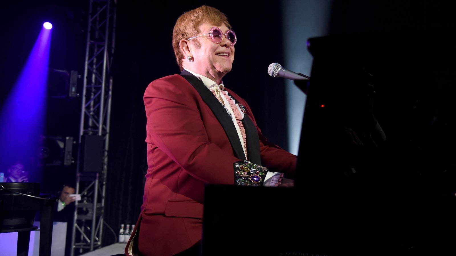 Elton John says 'we will not back down' in awards speech addressing AI concerns