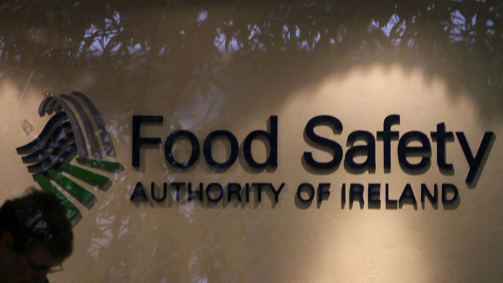 Adult dies with listeriosis as FSAI investigate extensive outbreak