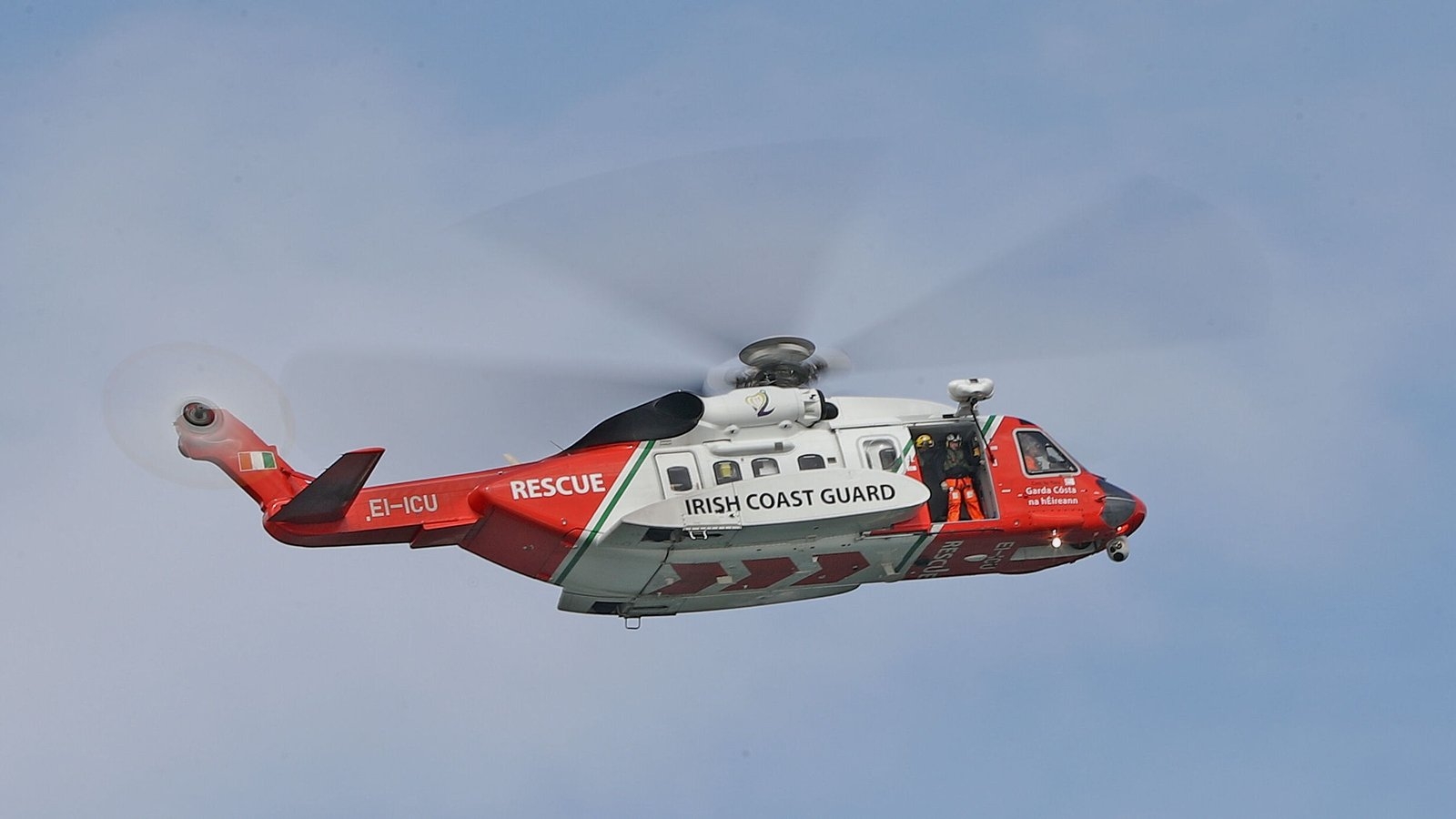 Two fishermen rescued after vessel sinks overnight