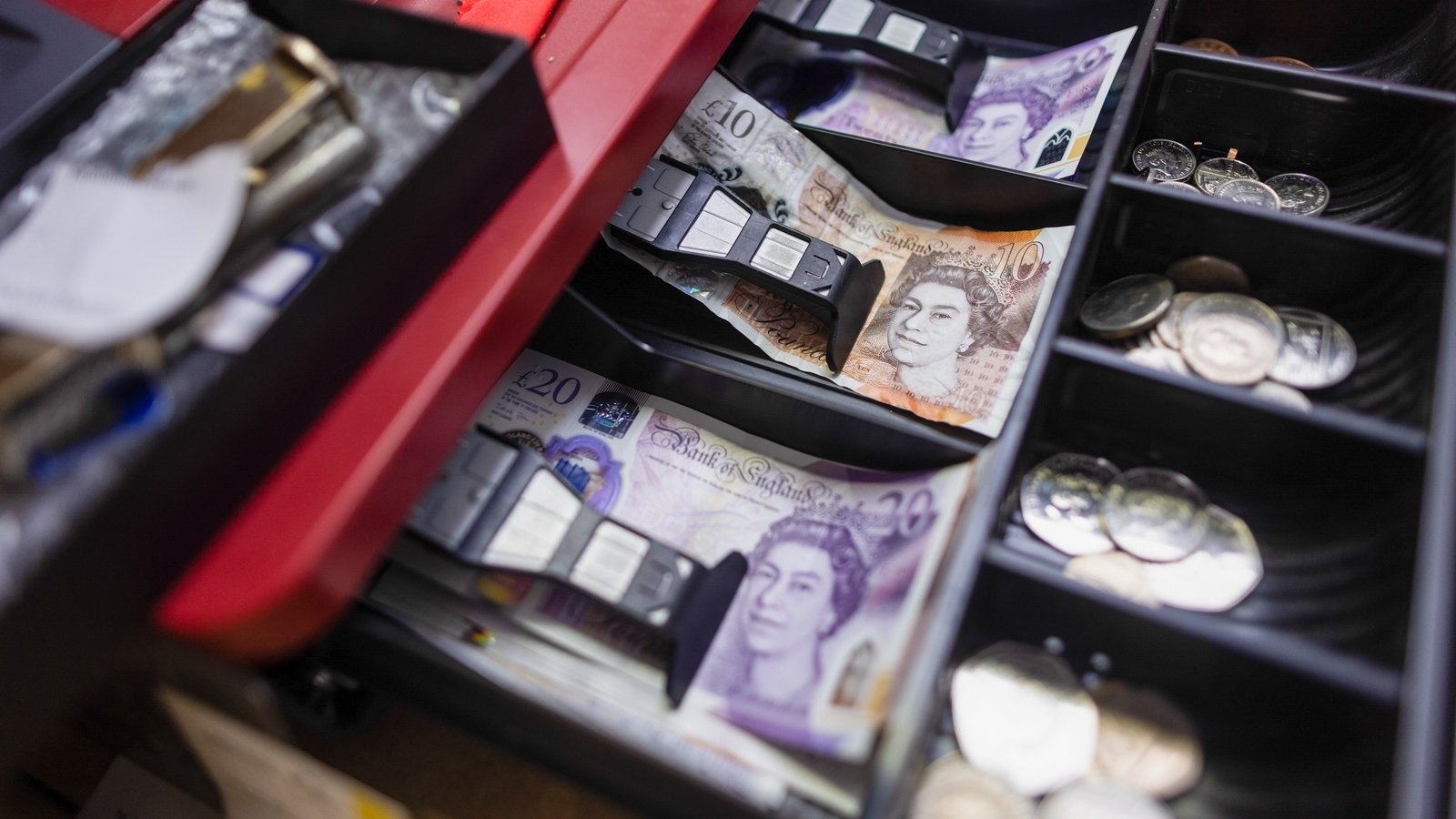 UK sunshine warmed up retail sales in June, ONS says