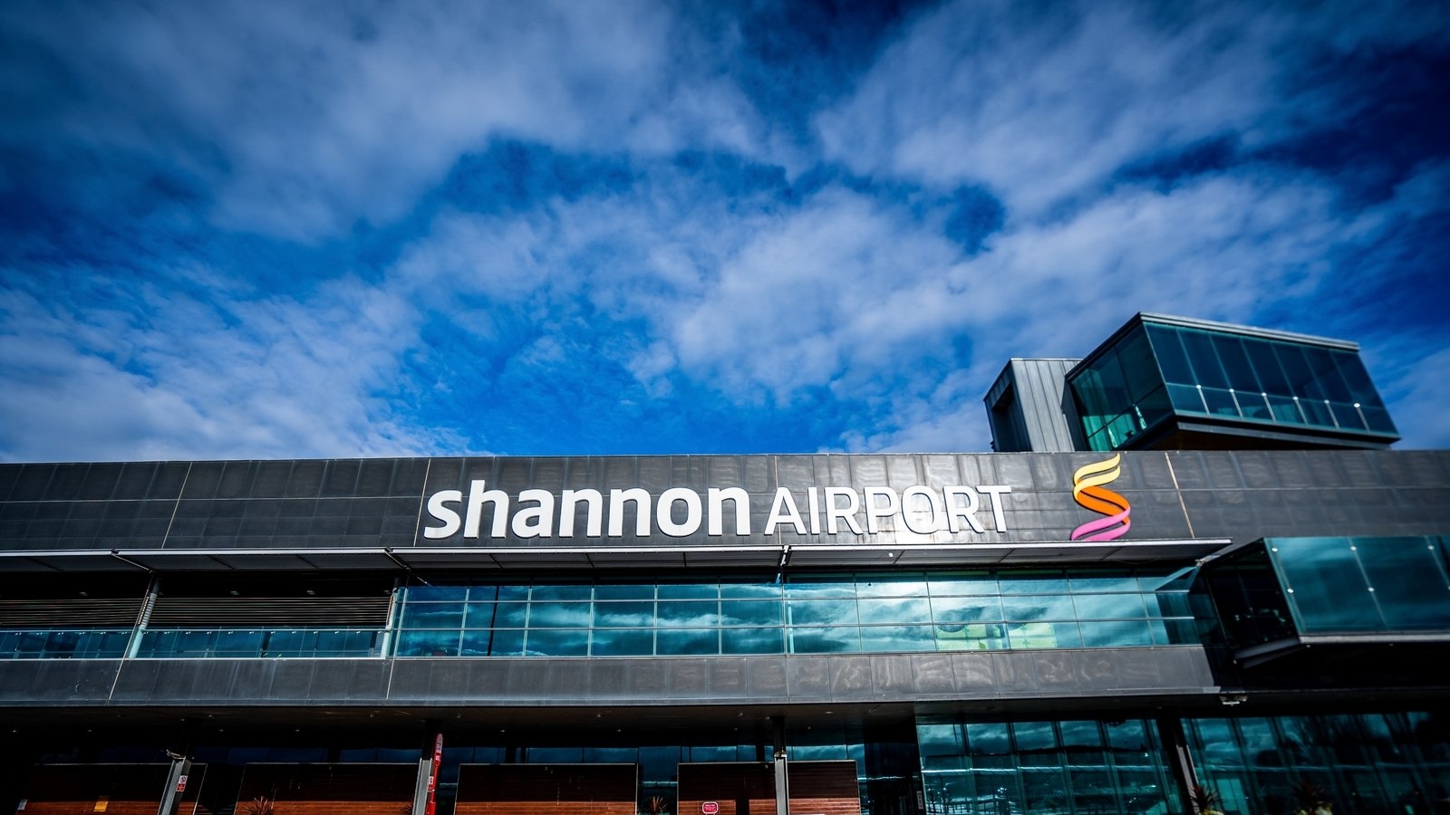 Shannon Airport's June bank holiday passengers set to rise by 9%