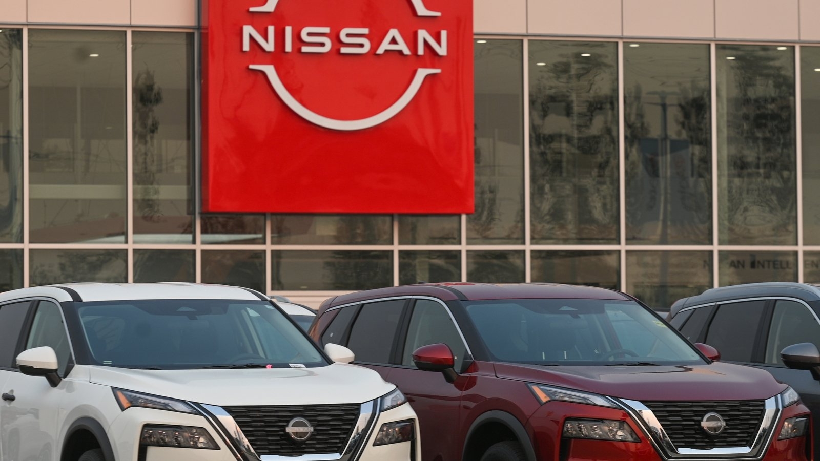 Nissan considering plant closures in Japan, overseas, sources say