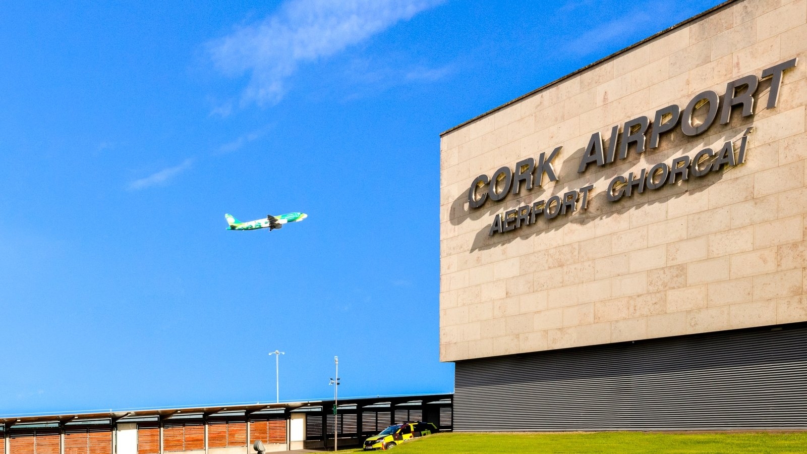 Easter boosts passenger numbers at Dublin and Cork airports