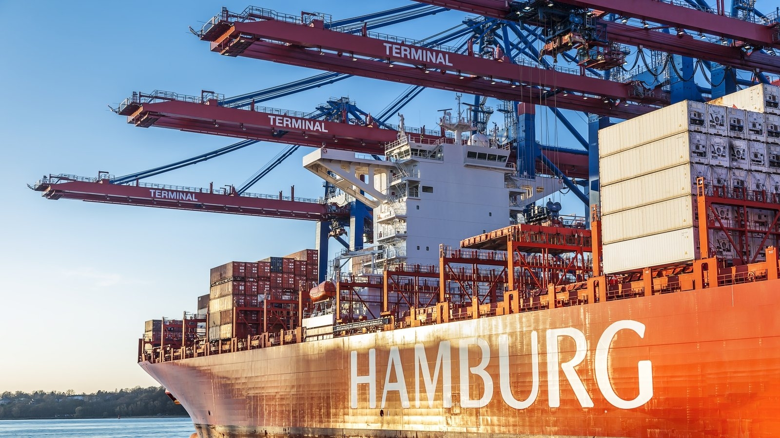 German economic advisory panel forecasts stagnation this year