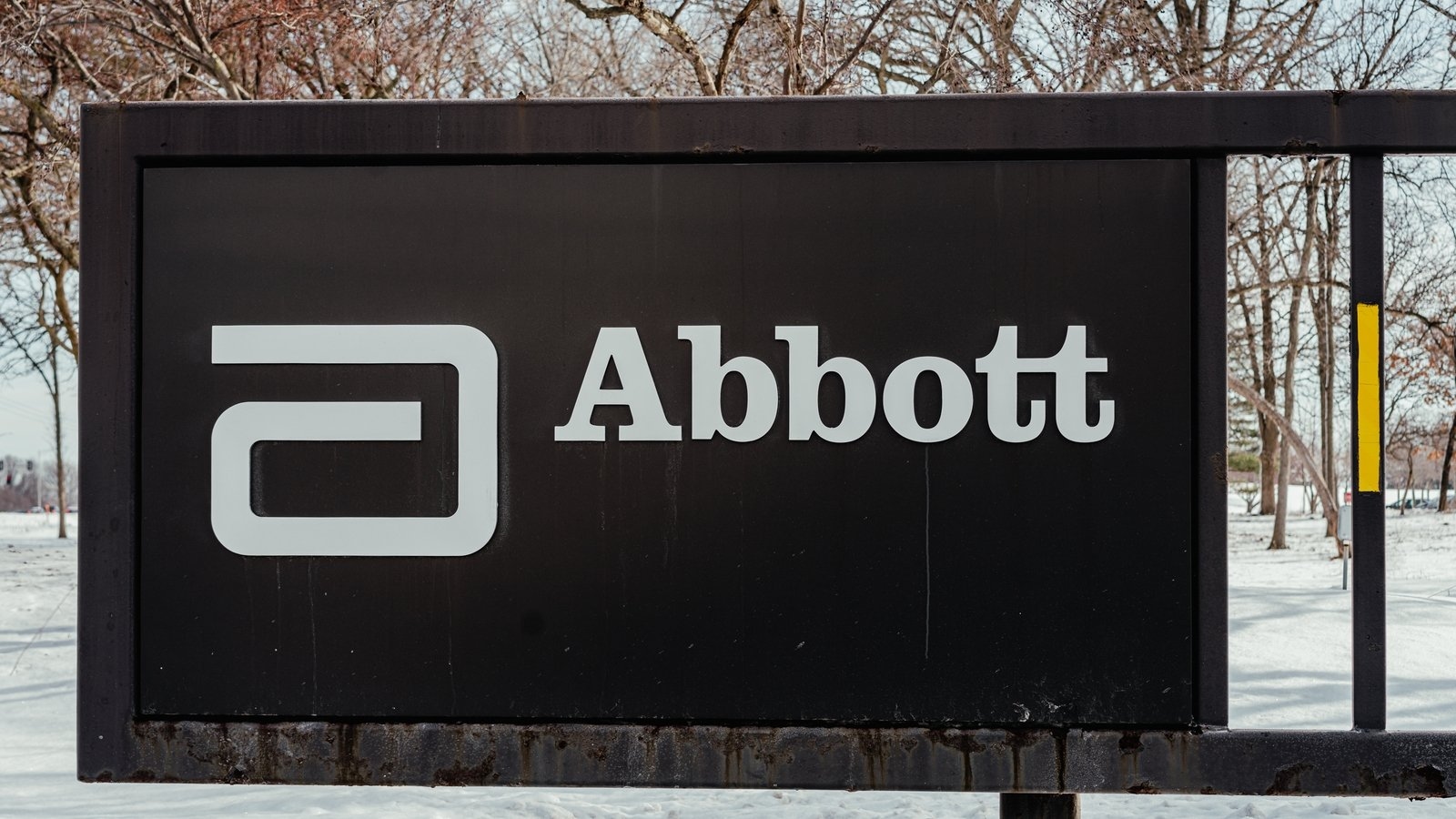 Abbott beats profit estimates on medical devices demand
