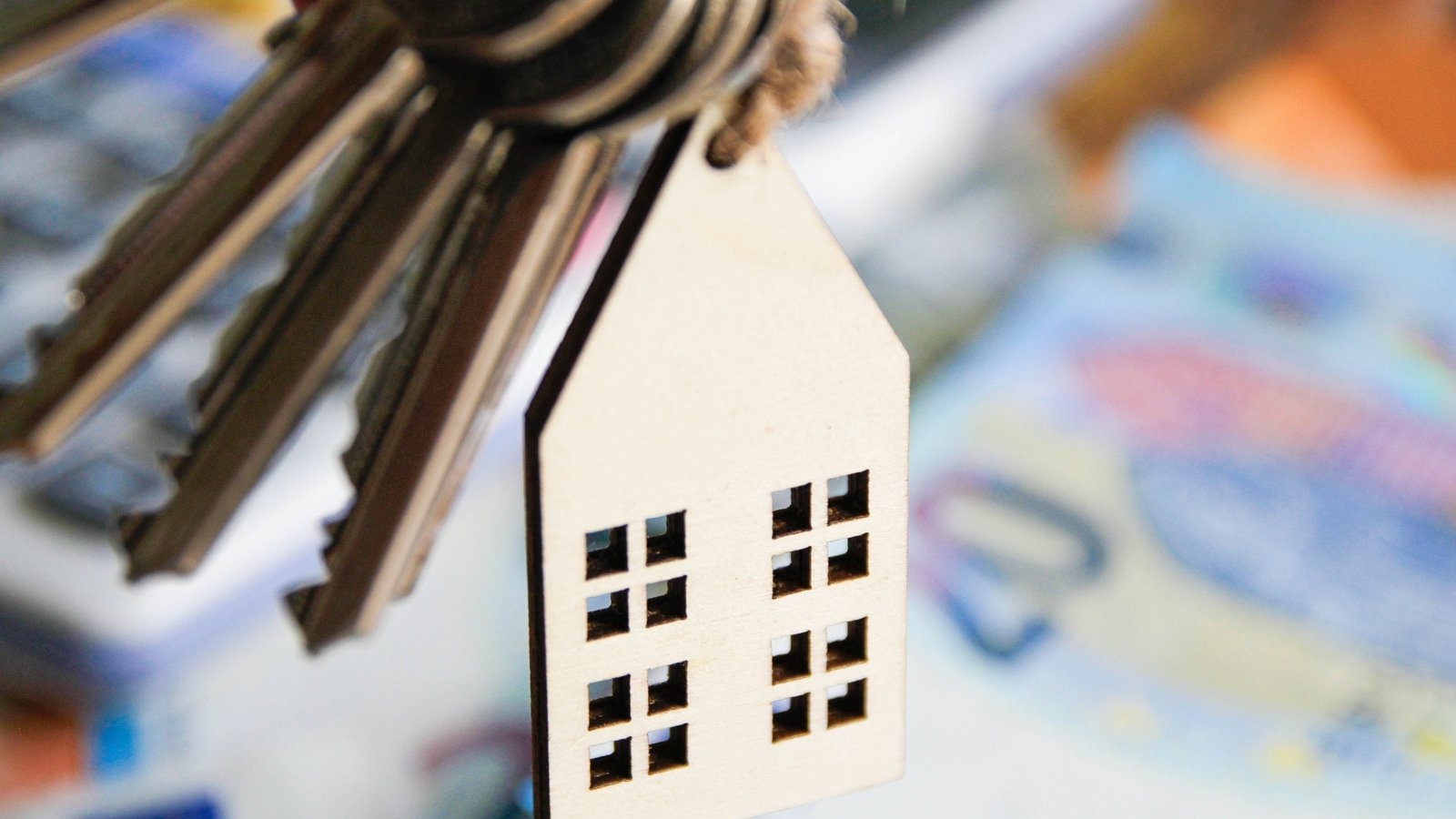 Núa Money to cut rates on mortgages, equity release products
