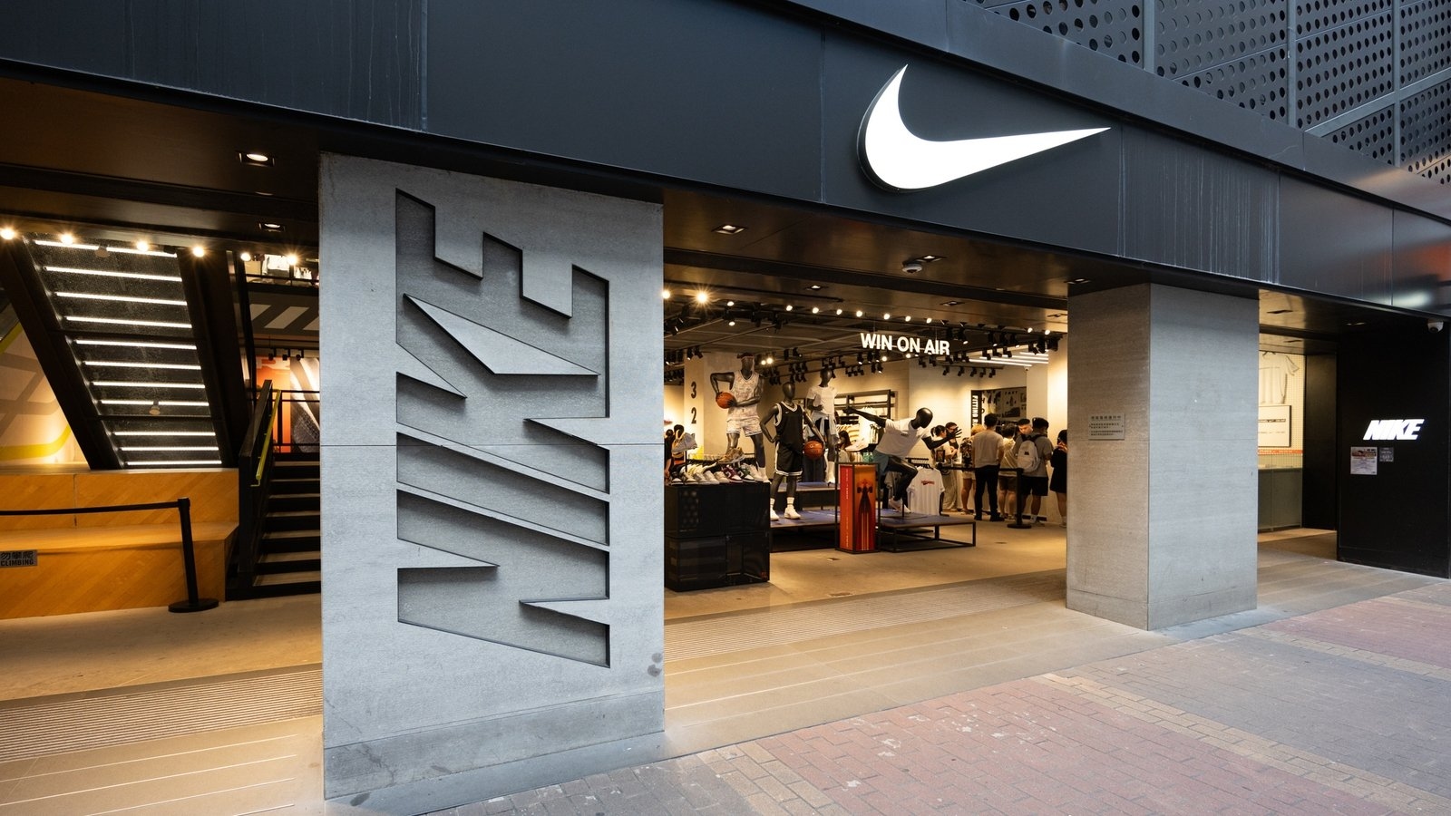 Nike shares rally as turnaround takes shape amid tariff woes