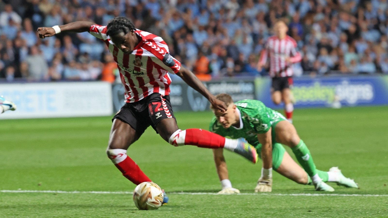 Eliezer Mayenda earns Sunderland upper hand over Coventry