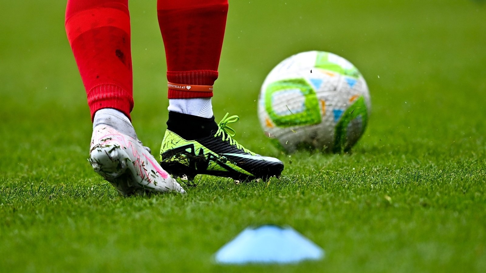 Football boots issues 'definitely something I've struggled with' - Rachel Graham on a persistent problem impacting female players